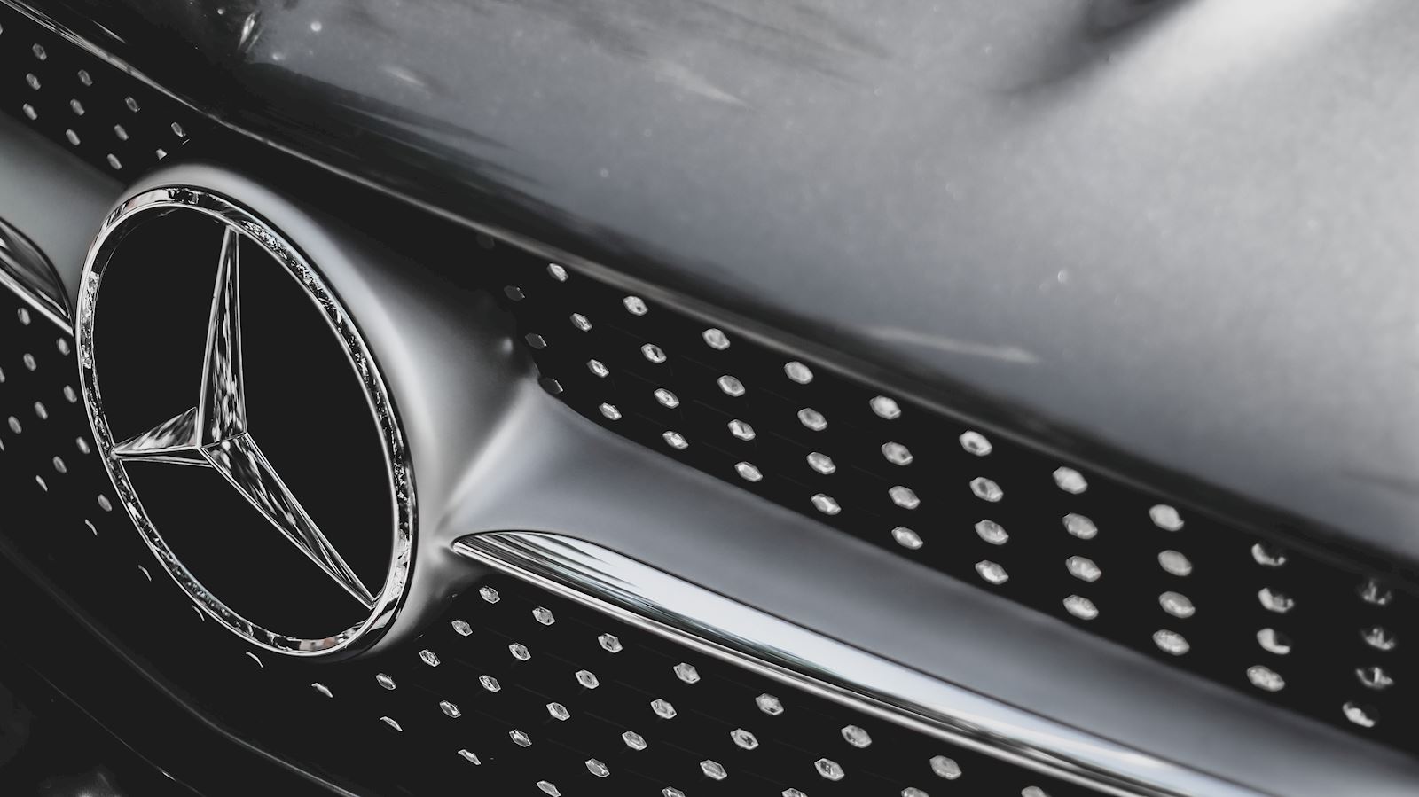 MercedesBenz Approved Lloyd